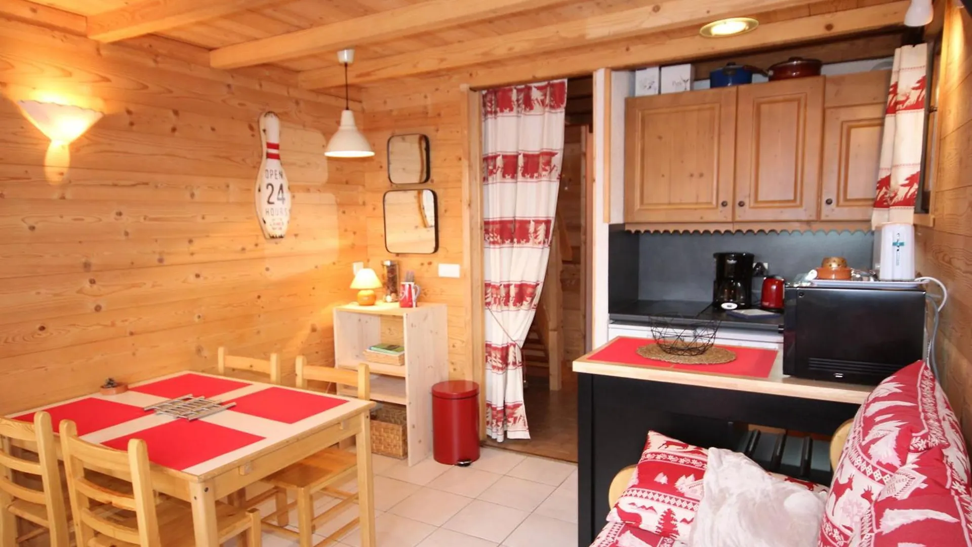 Appartement Aux Saisies, 5 Pers, 2 Ch, Balcon, Tv, Cuisine Equipee - Fr-1-293-205 Les Saisies